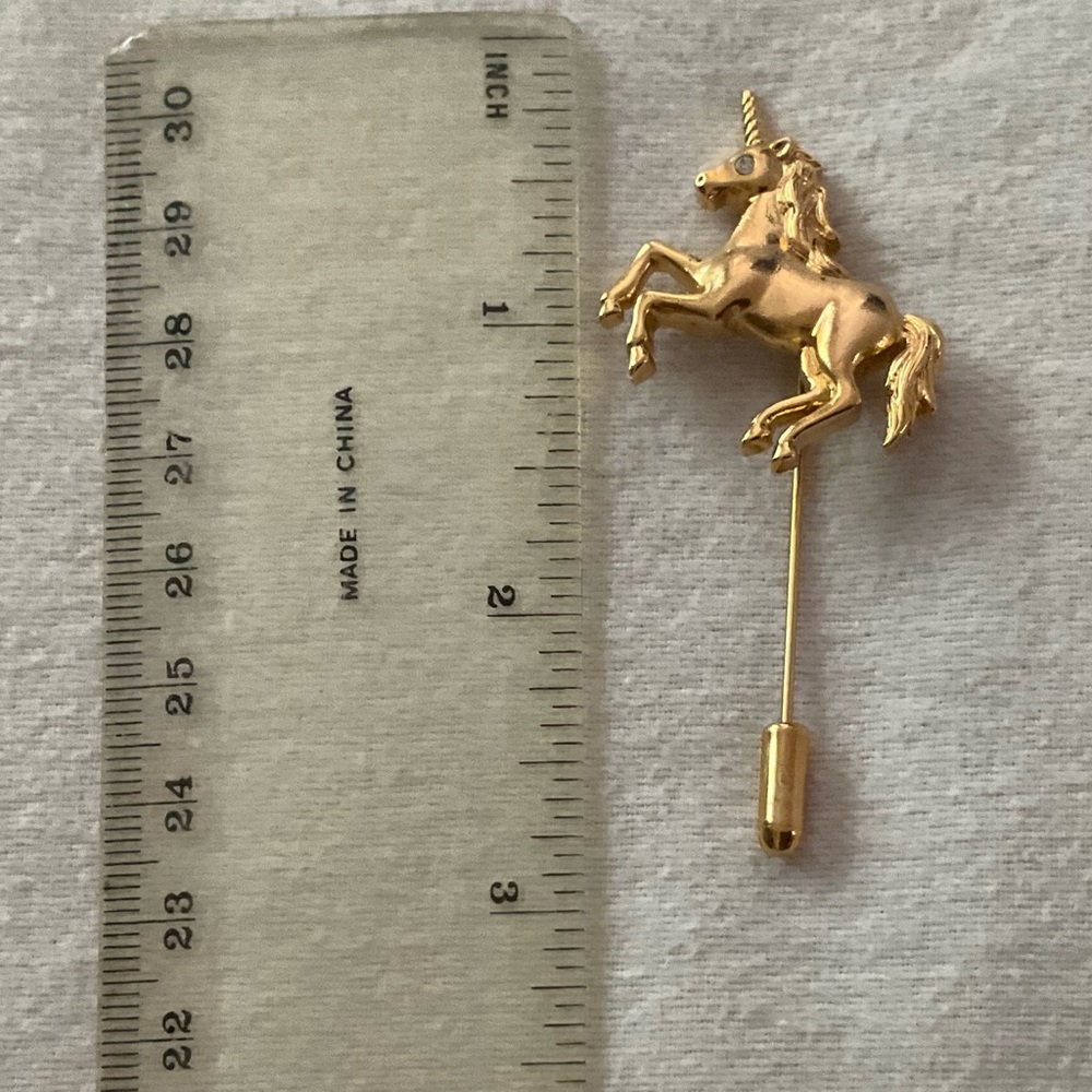 Avon 1998 Vintage New Mythical Unicorn Stick Pin - Picture 6 of 8